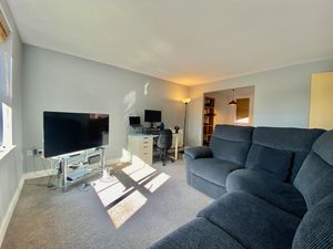 Lounge- click for photo gallery